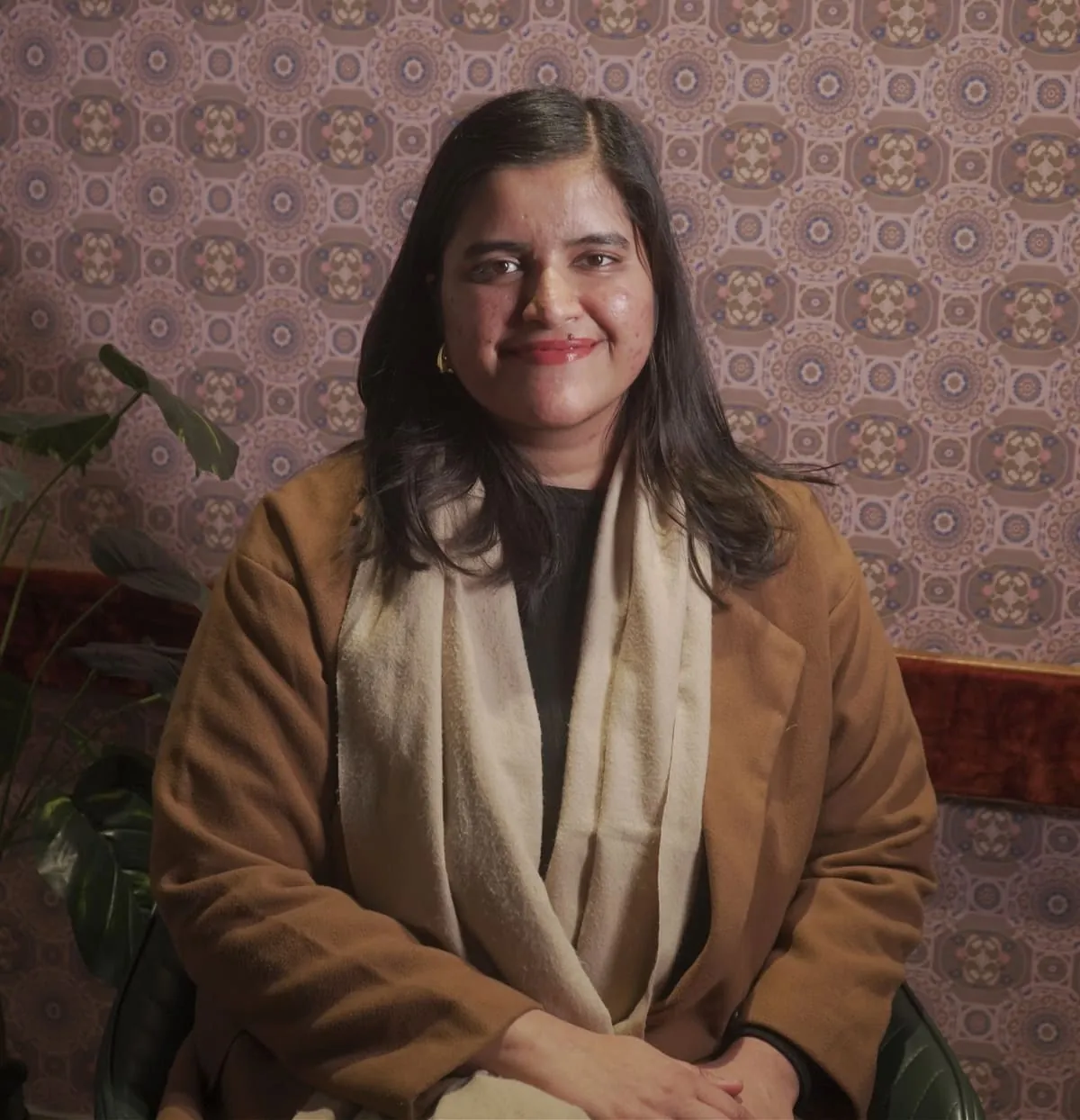 Mansi, psychotherapist and researcher